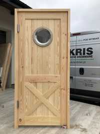 Drzwi wewnętrzne sosnowe wahadłowe OD RĘKI z bulajem lite drewno