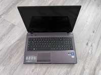 Lenovo IdeaPad Z570 15,6 cala i3-2330M X4 4Gb Ram HDD 750GB Linux