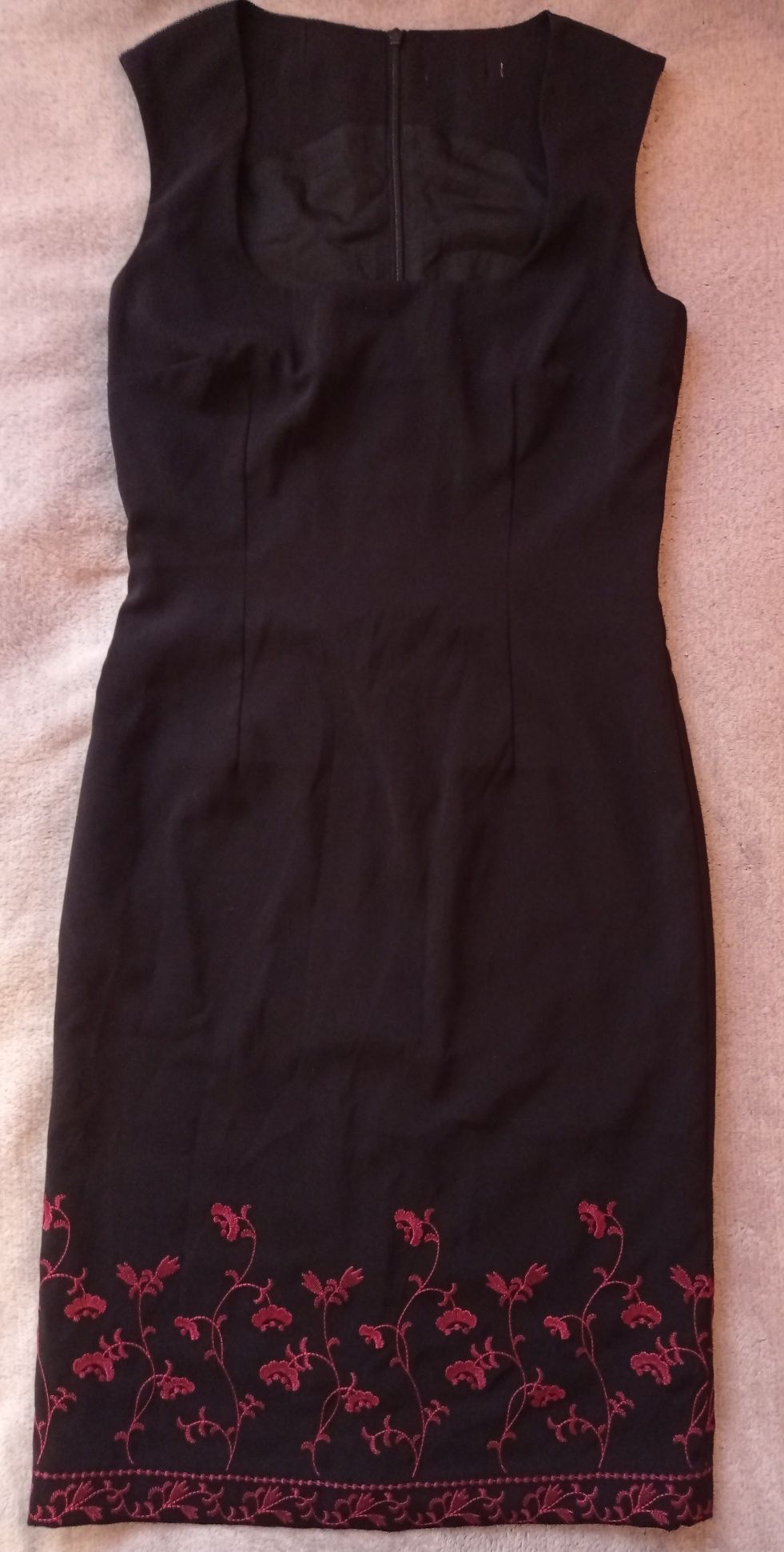 Sukienka czarna  rozmiarL/ M