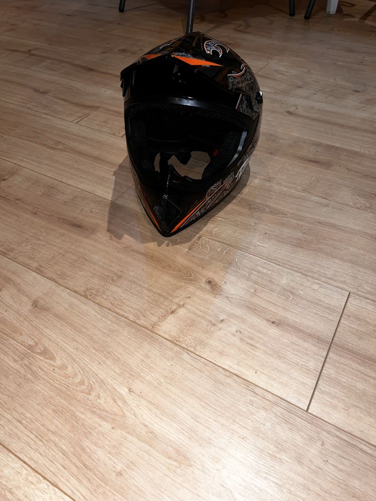 kask na rower/hulajnoge