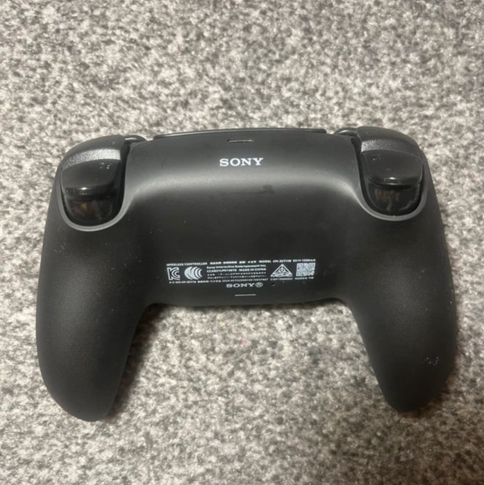 Kontroler PlayStation 5
