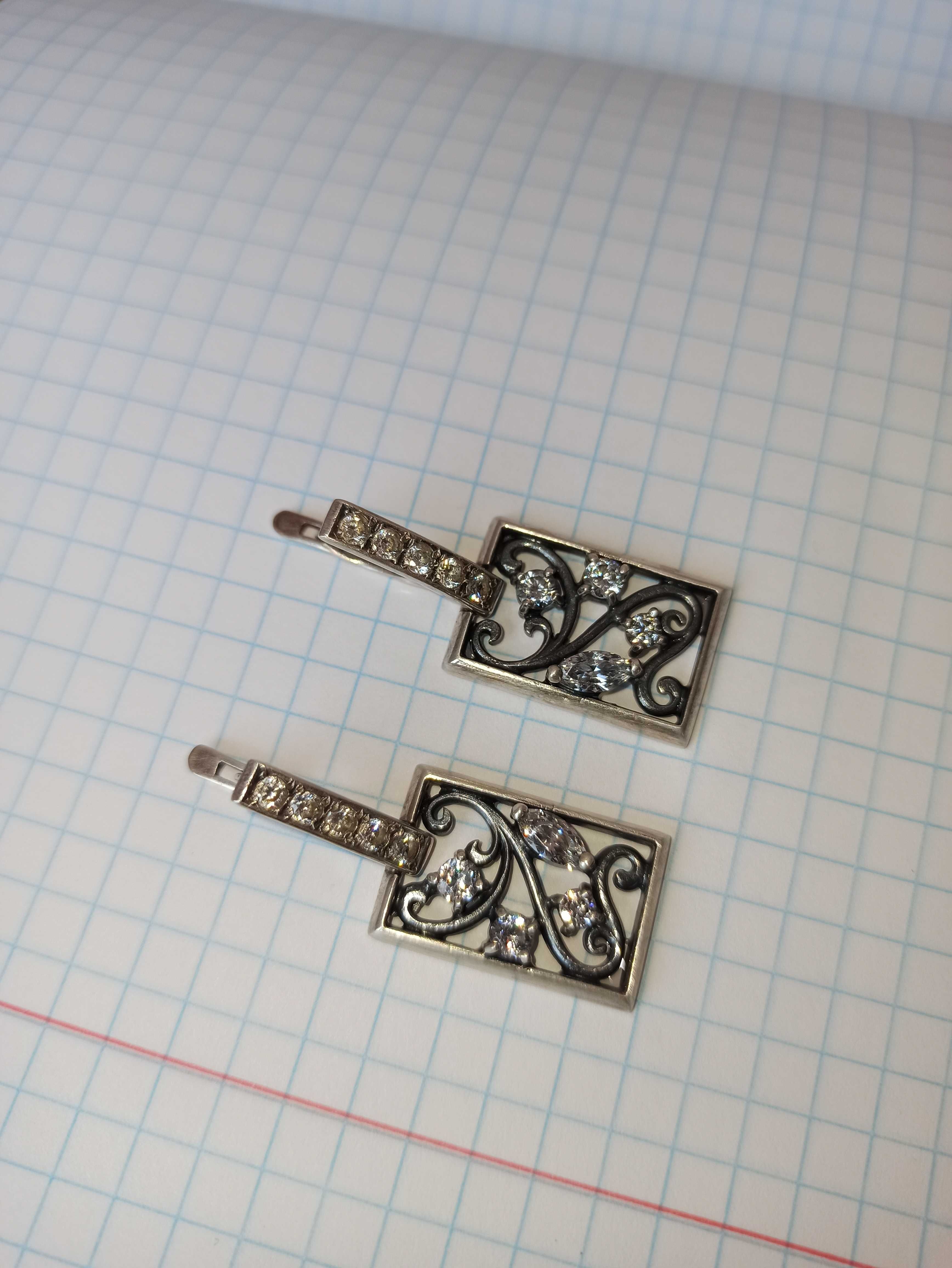 Серебряные серьги длинные