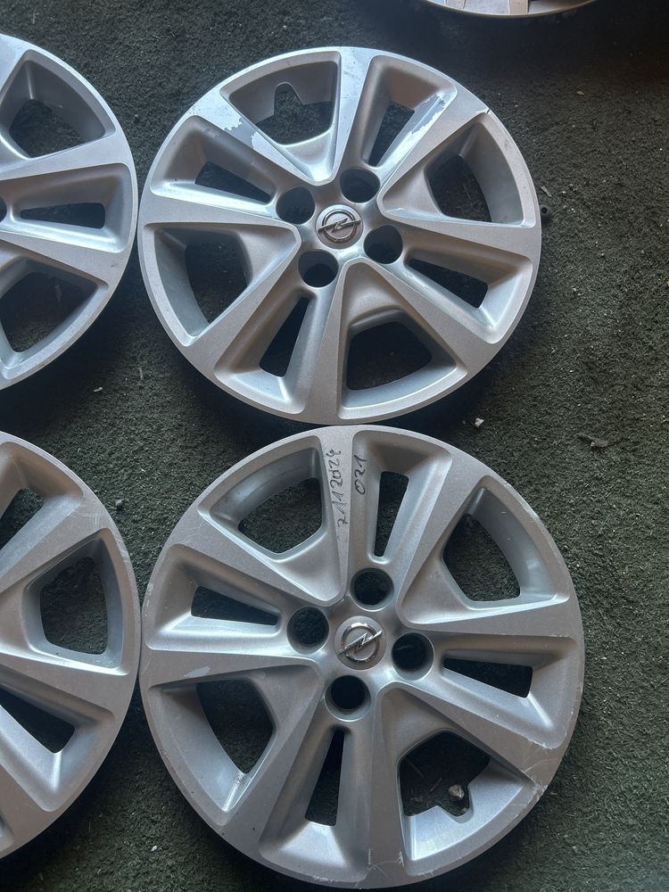 Komplet kołpaki opel do felg strukturalnych 15