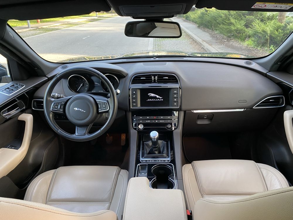Jaguar F-Pace 2.0