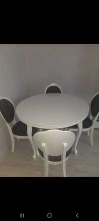 Biały stół  4 białe krzesla komplet ludwig Stan idealny