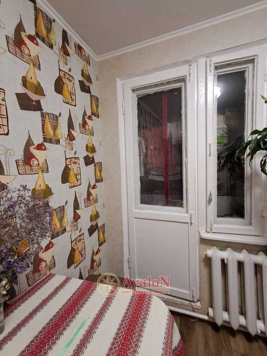 Продам 1-ком квартиру с косметическим ремонтом! Цена 28 000 у.е