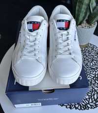 Tommy Jeans buty sneakersy białe 39 skórzane