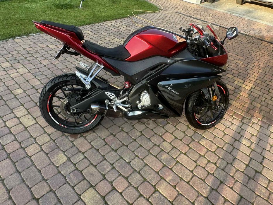 Motor yamaha YZFR 125