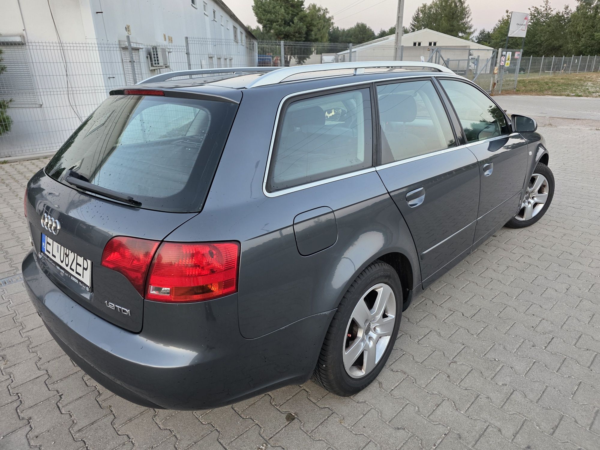 Audi a4 b7 1.9 tdi 115 18 lat w jednych Rękach Klima Zamiana