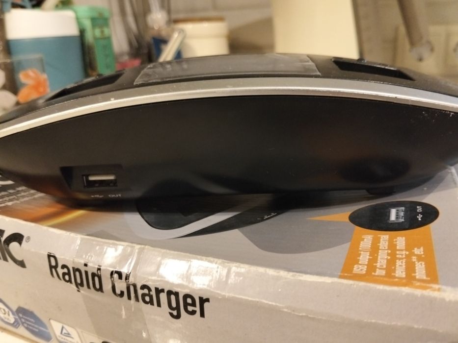 Tronic зарядний пристрій