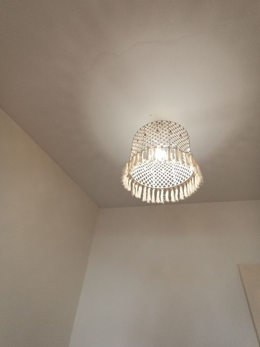 Lustre em macrame