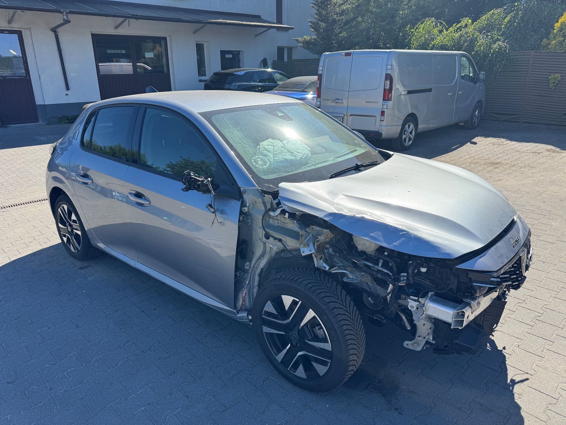 Peugeot 208 1.2t Virtual Alu Klimatronic