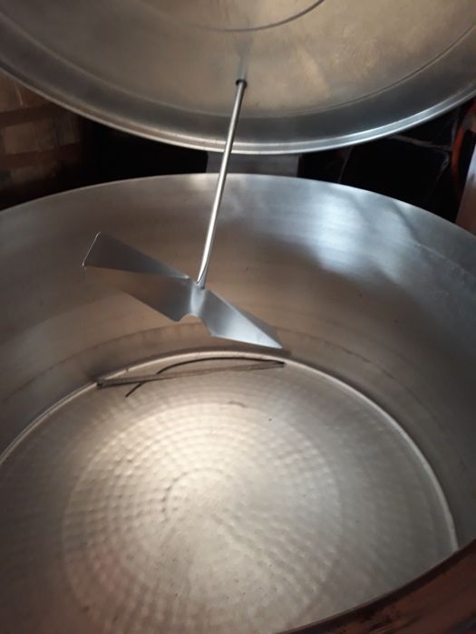 Vendo depósito em inox