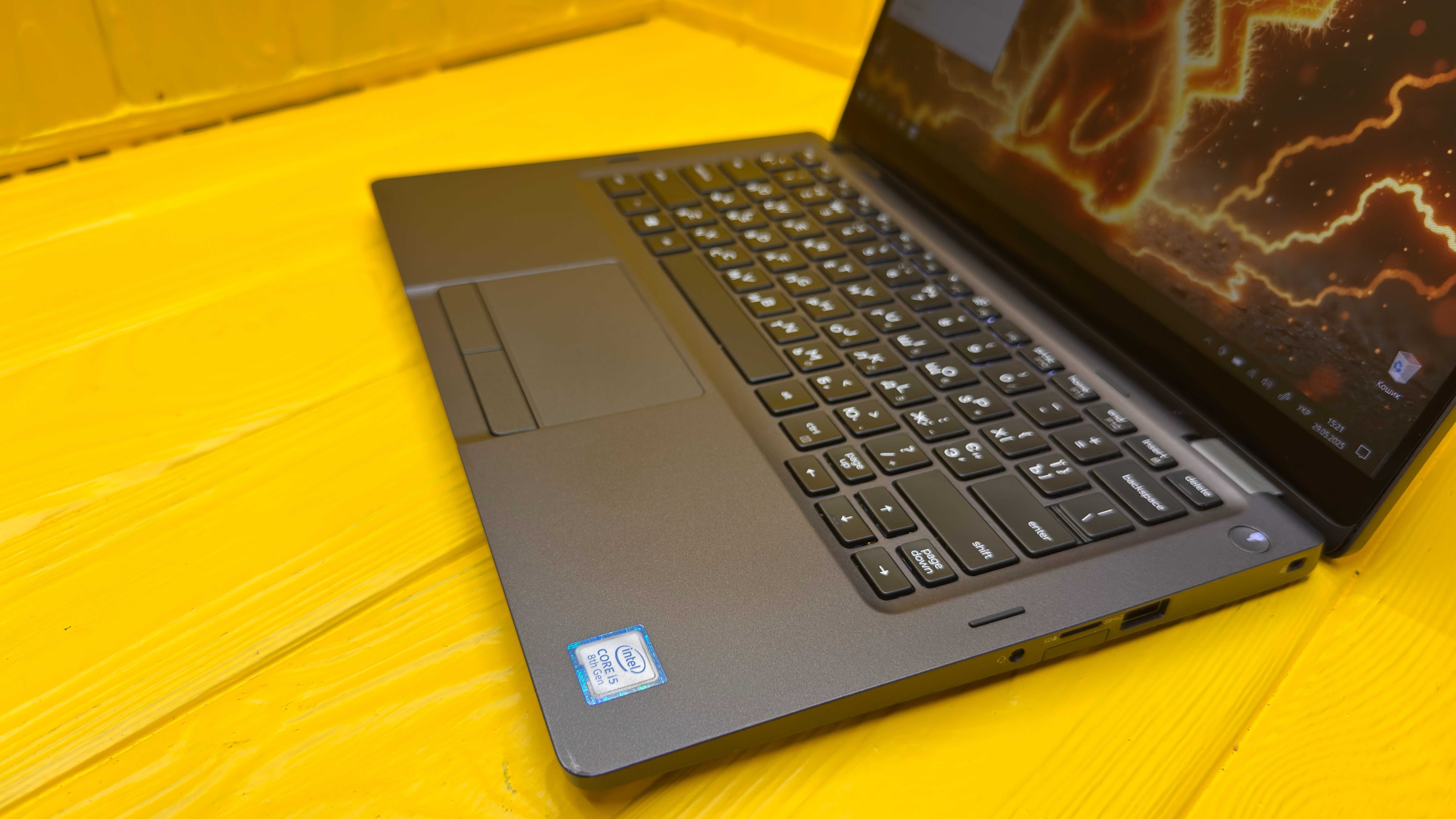 Ноутбук-Планшет 2в1 Dell Latitude 5300 (2020рік)/13.3"FHD IPS/i5-8365u