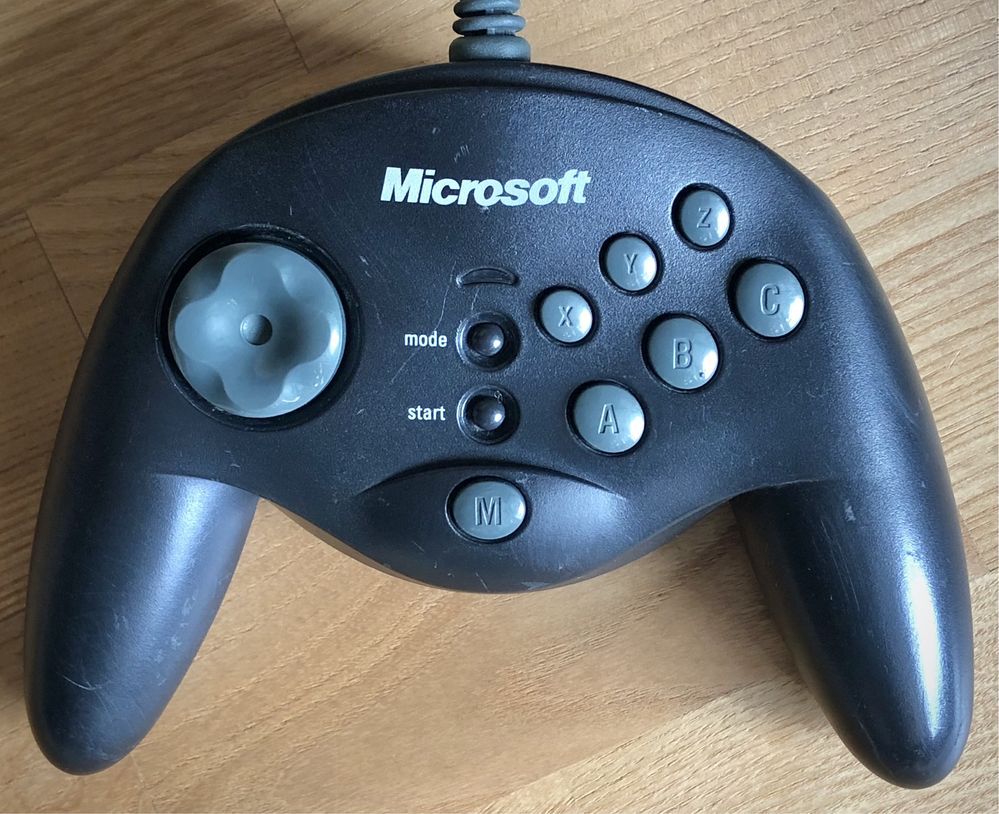 Retro kontroler Microsoft Side Winder Game Pad stary komputer PC