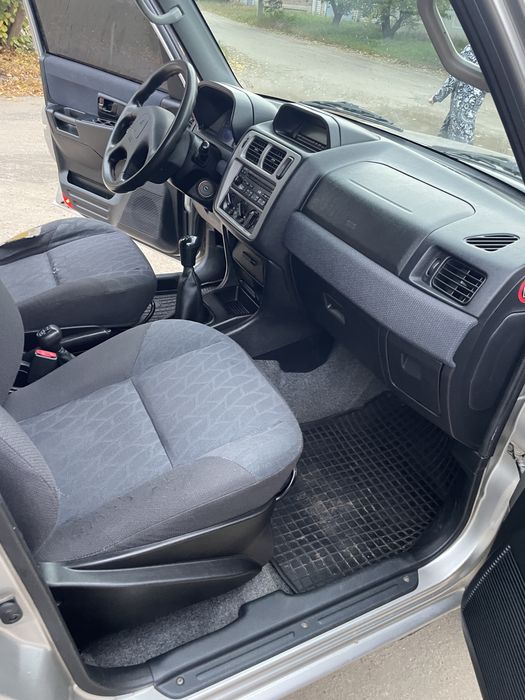 Мітсубісі Паджеро Пінін