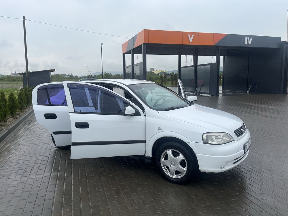 Opel Astra 1.6 2001 рік
