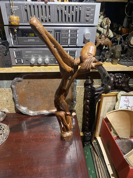 Escultura Alberto Chissano 66 cm África Moçambique Anos 70 Assinada