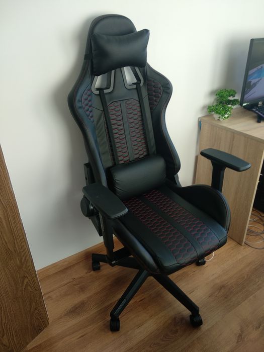 Fotel gamingowy NIBE firma LEGEND