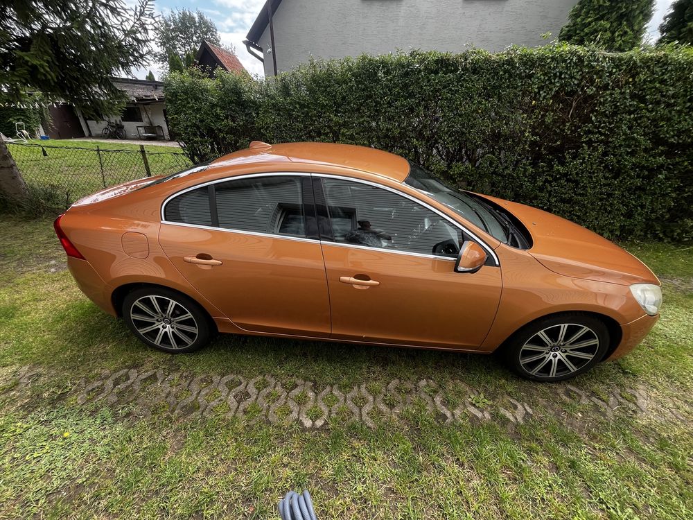 Volvo S60 2.0T Summum