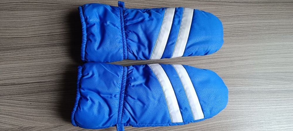 Jedno palcowe rękawiczki