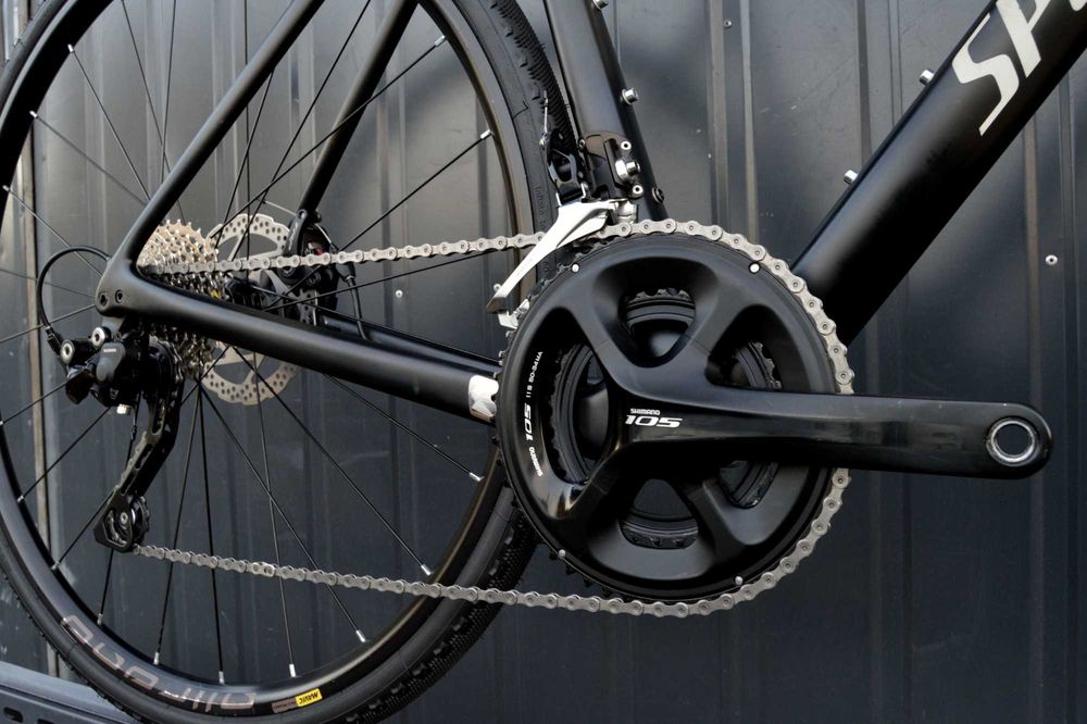 Komfortowy z amortyzatorem SPECIALIZED ROUBAIX 56 DISC GRX 105 szosa