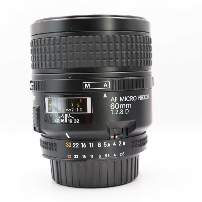 Nikon AF micro Nikkor 60mm F2.8 D