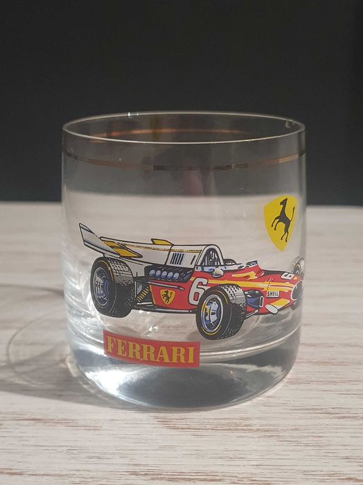 Szklanka Ferrari