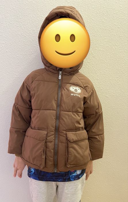 Зимняя курточка с кармашками 104см