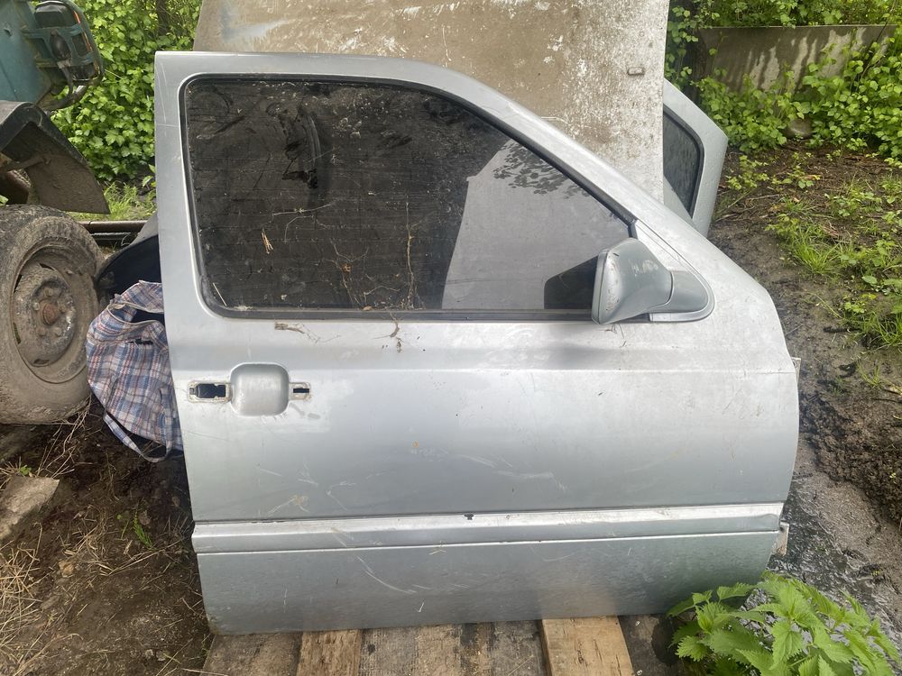 volkswagen Golf 3 запчастини