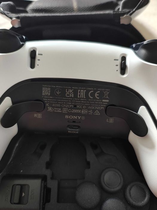 Kontroler SONY DualSense Edge Biało-czarny