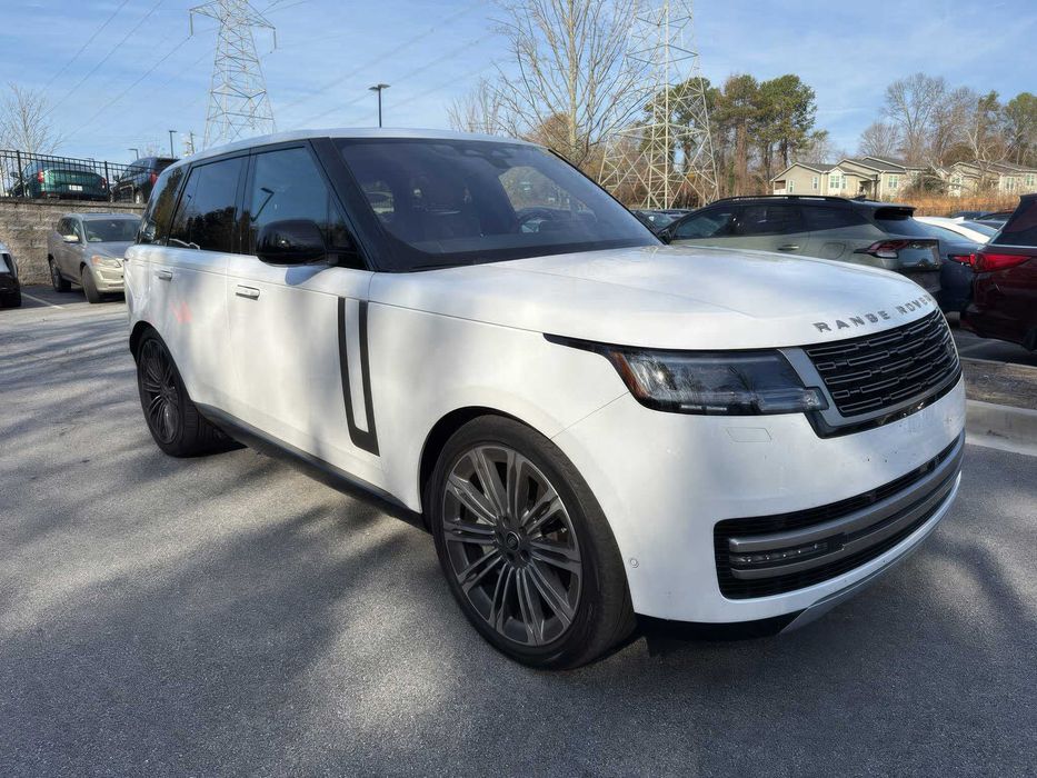 Land Rover Range Rover P530 SE      2023