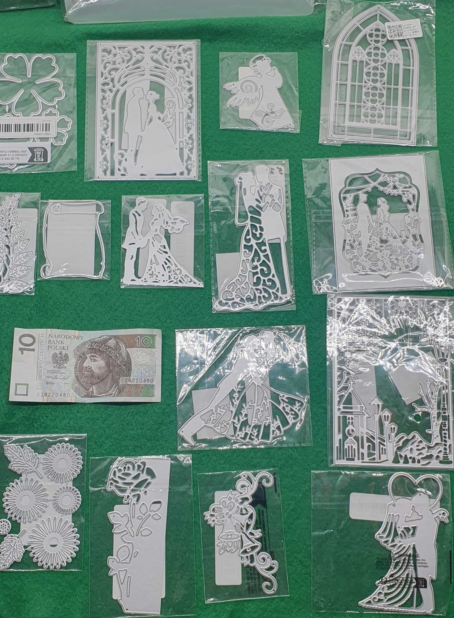 Scrapbooking Gemini Format A4.  tnąco-wytłaczająca