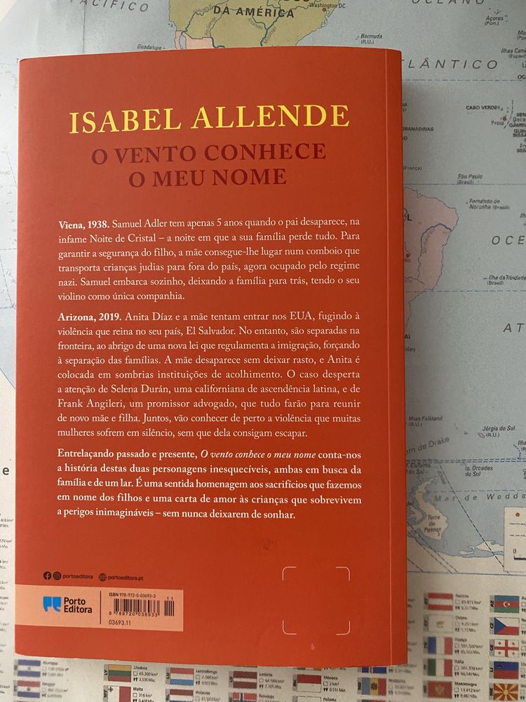 Vende -se livro “O vento conhece o meu nome” da Isabel Allende