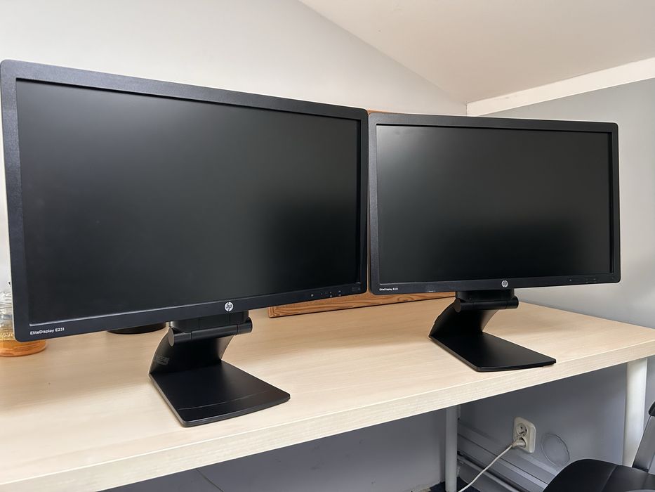 Monitor HP 23” Pivot E231