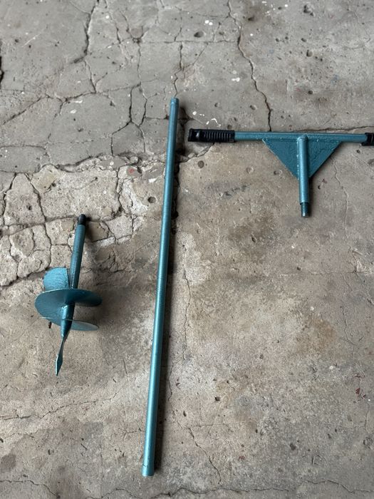 Бур садовый ручной шнековый  для сад огорода , земли