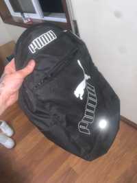 Mochila da Puma .