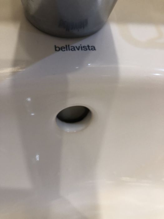 Умивальник Bellavista, ІСПАНІЯ,65 см, НОВИЙ, в упаковці!