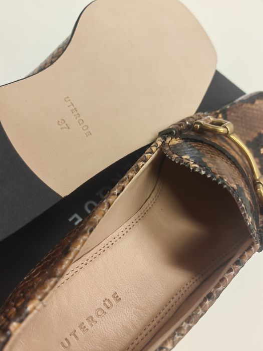 Sapatos Uterqüe em pele