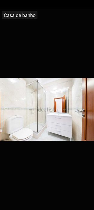 Apartamento T3 com terraço