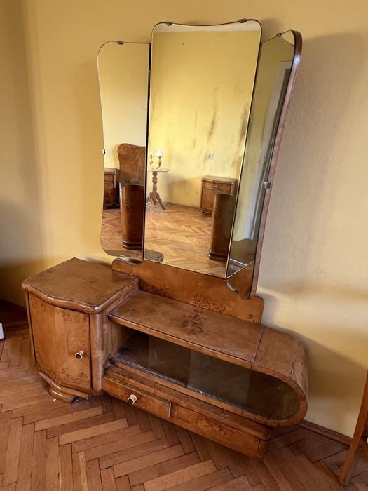 Toaletka z 3-ema lustrami fornirowana vintage