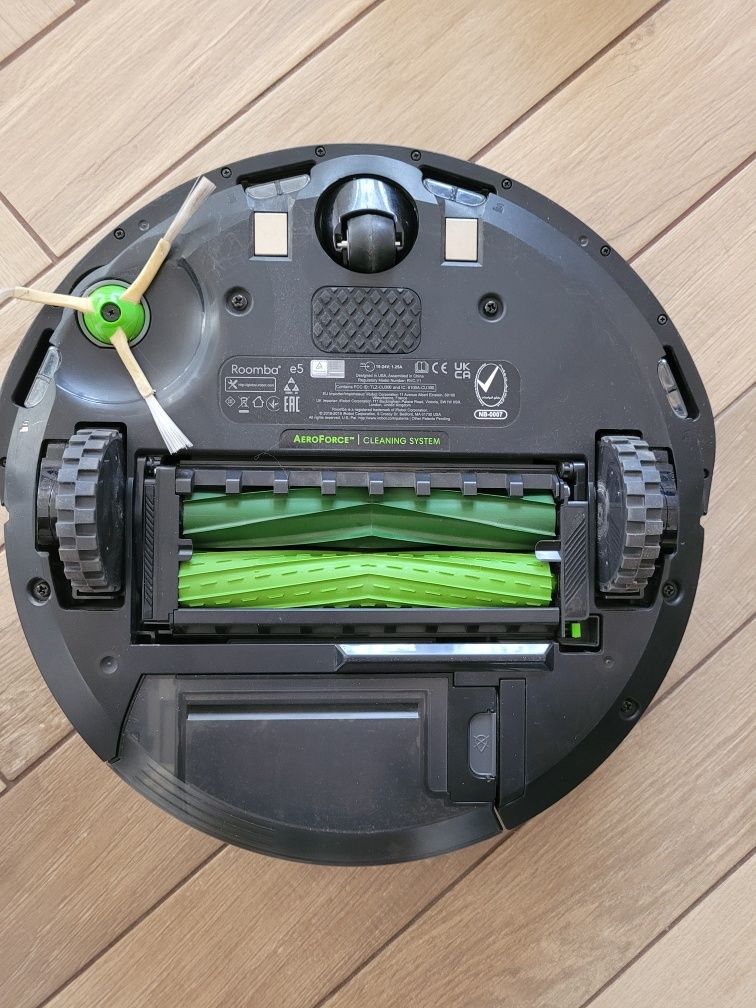 I-robot roomba e5