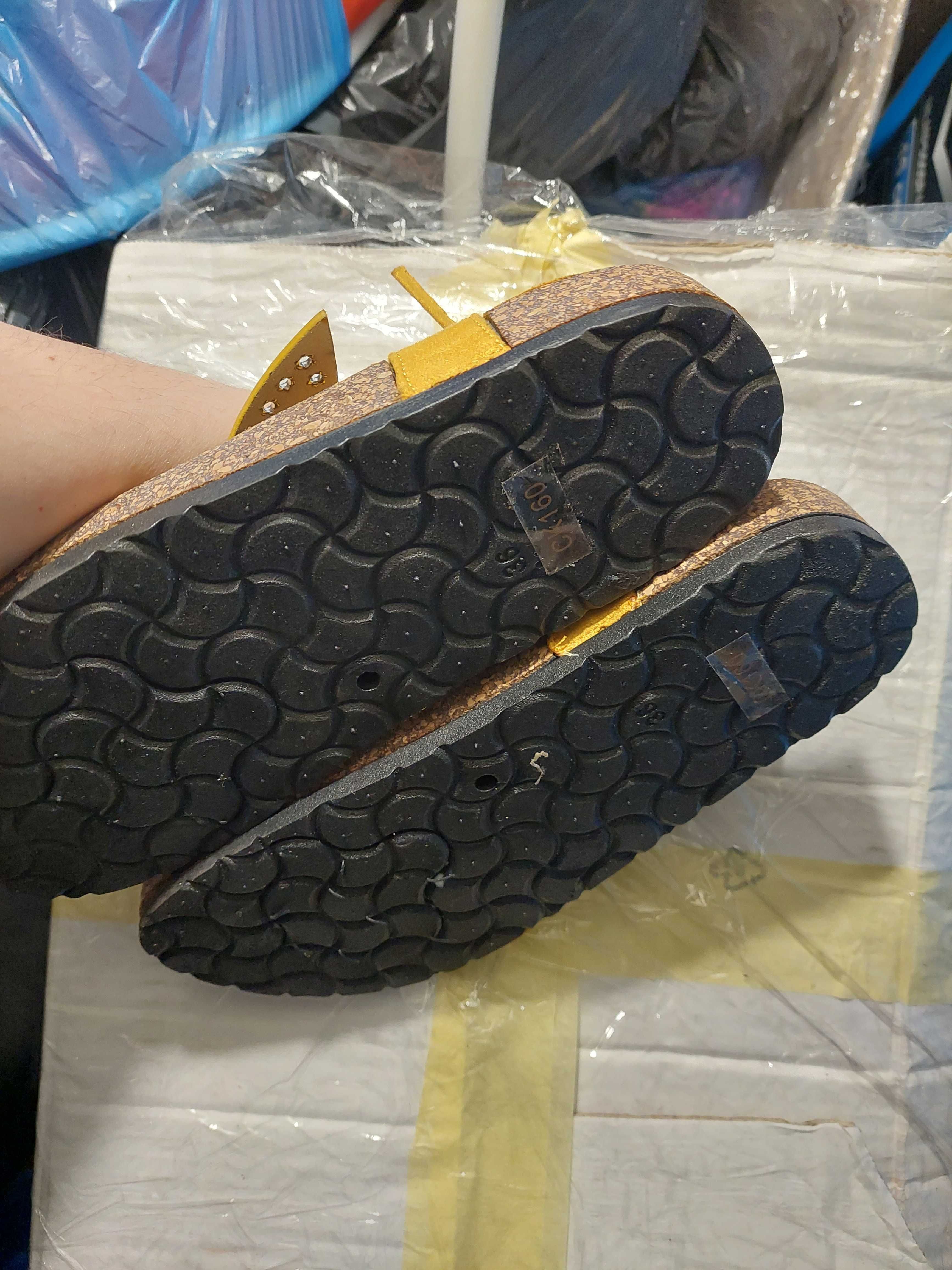 Nowe sandały profilowane damskie
