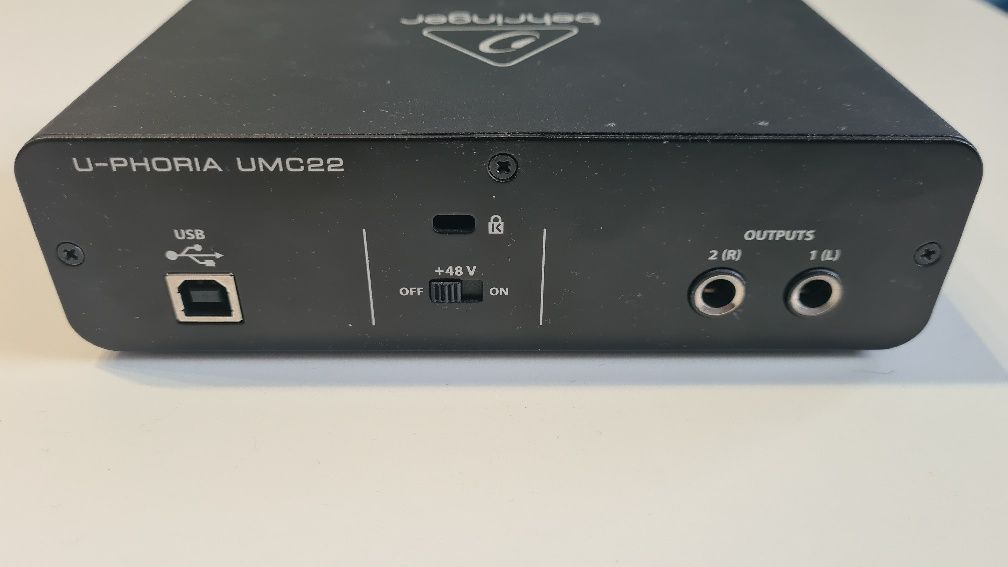 Interfejs audio Behringer UMC22 U-Phoria + kabel