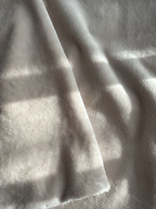 Duas capas de almofadas bege decorativas