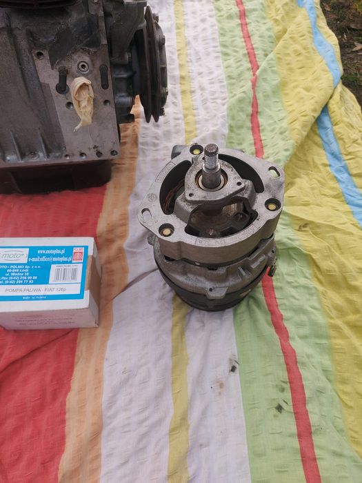 Silnik Nowy fiat 126p 650 alternator sprzęgło pompka paliwa