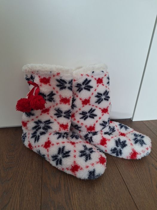 Pantufas fofas novas