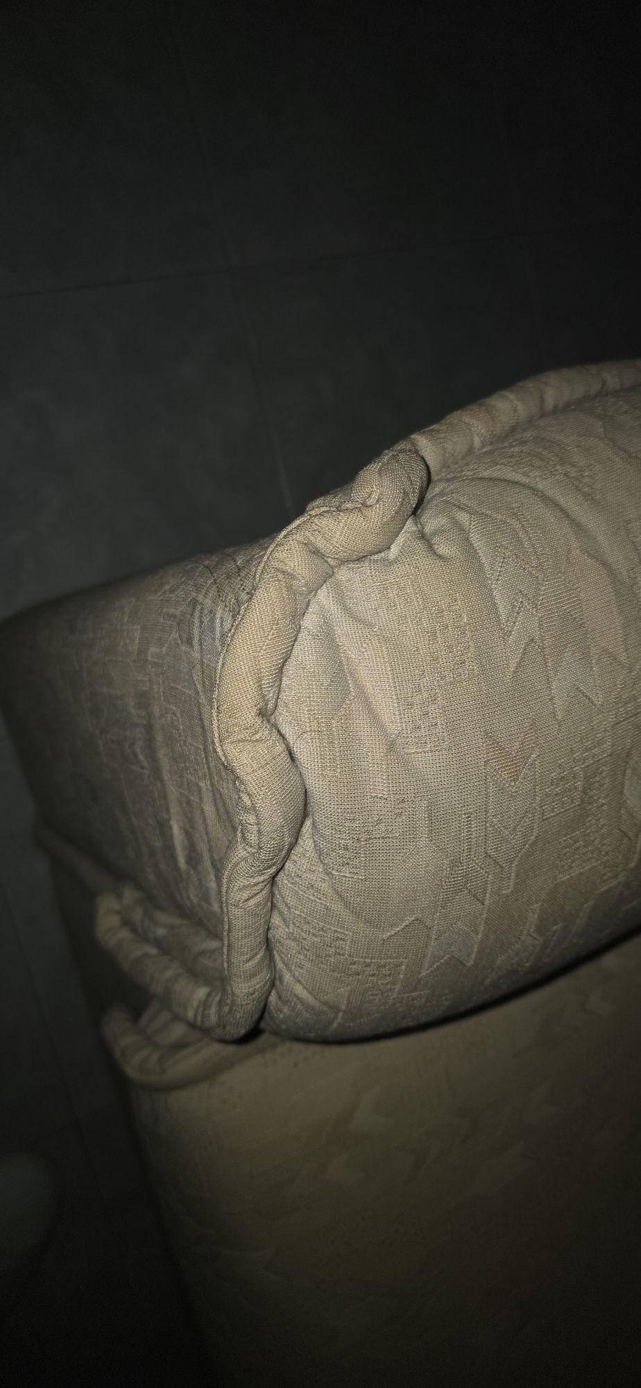 Sofa beje a excelente preço