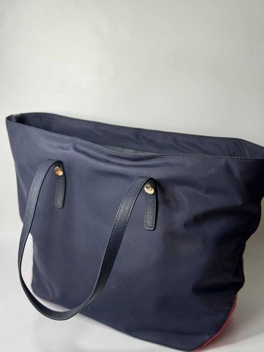 Сумка - Tommy City Tote Nylo AW0AW05451