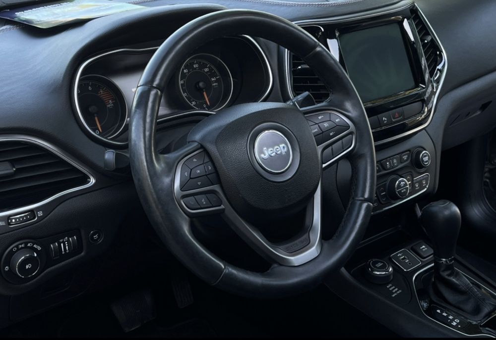 Jeep Cherokee limited